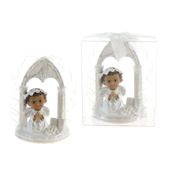 Mega Favors - Ethnic Toddler Praying Under Arch in White with Wings in Clear Box - Pink