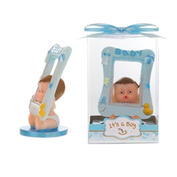 Mega Favors - Baby Holding Picture Frame Poly Resin in Gift Box - Blue