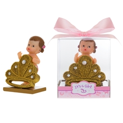 Mega Favors - Baby Holding Large Crown Poly Resin in Gift Box - Pink